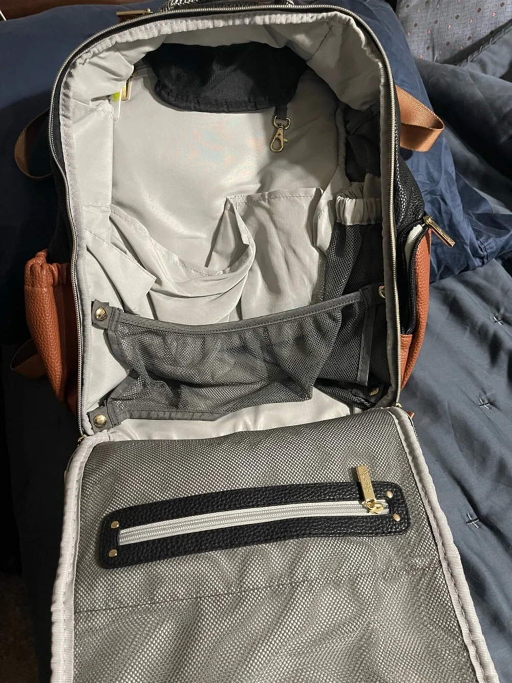 Itzy Ritzy Boss Plus Herringbone,White, black & Brown Diaper Bag Backpack